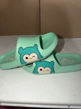 Squishmallows Mint Green Penguin Slide Sandals